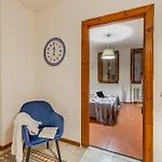 Dentro Le Mura, Ampia Casa 3 Min Comics Appartamento