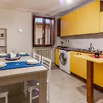 Appartamento Dentro Le Mura, Ampia Casa 3 Min Comics Lucca