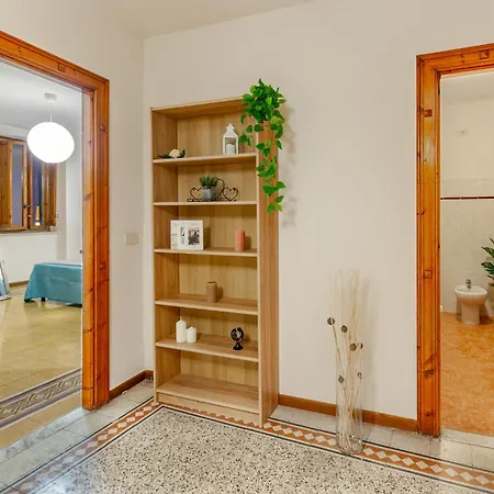 Appartamento Dentro Le Mura, Ampia Casa 3 Min Comics *